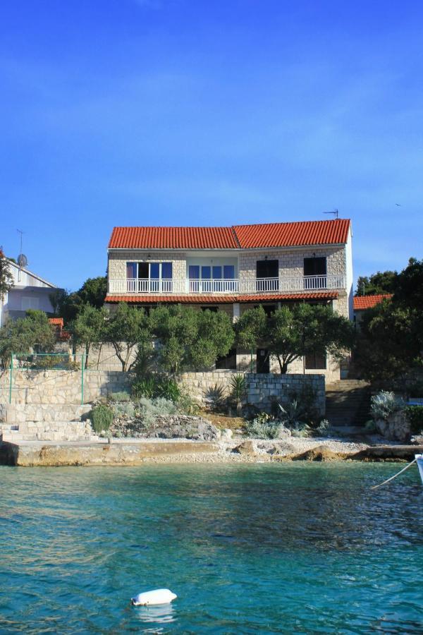 Apartment Tri Zala 174B Zrnovo Dış mekan fotoğraf