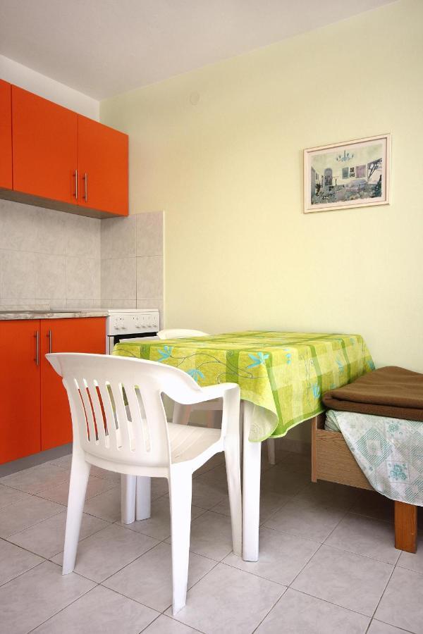 Apartment Tri Zala 174B Zrnovo Dış mekan fotoğraf